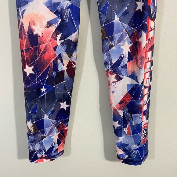 Marvel By HER Universe Captain America Cropped Athletic Leggings Size S - Picture 3 of 7